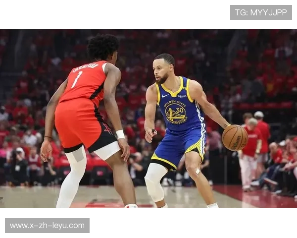 勇士库里外线发威难阻雷霆得分潮